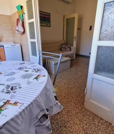 דירה Casetta Sul Mare פולוניקה